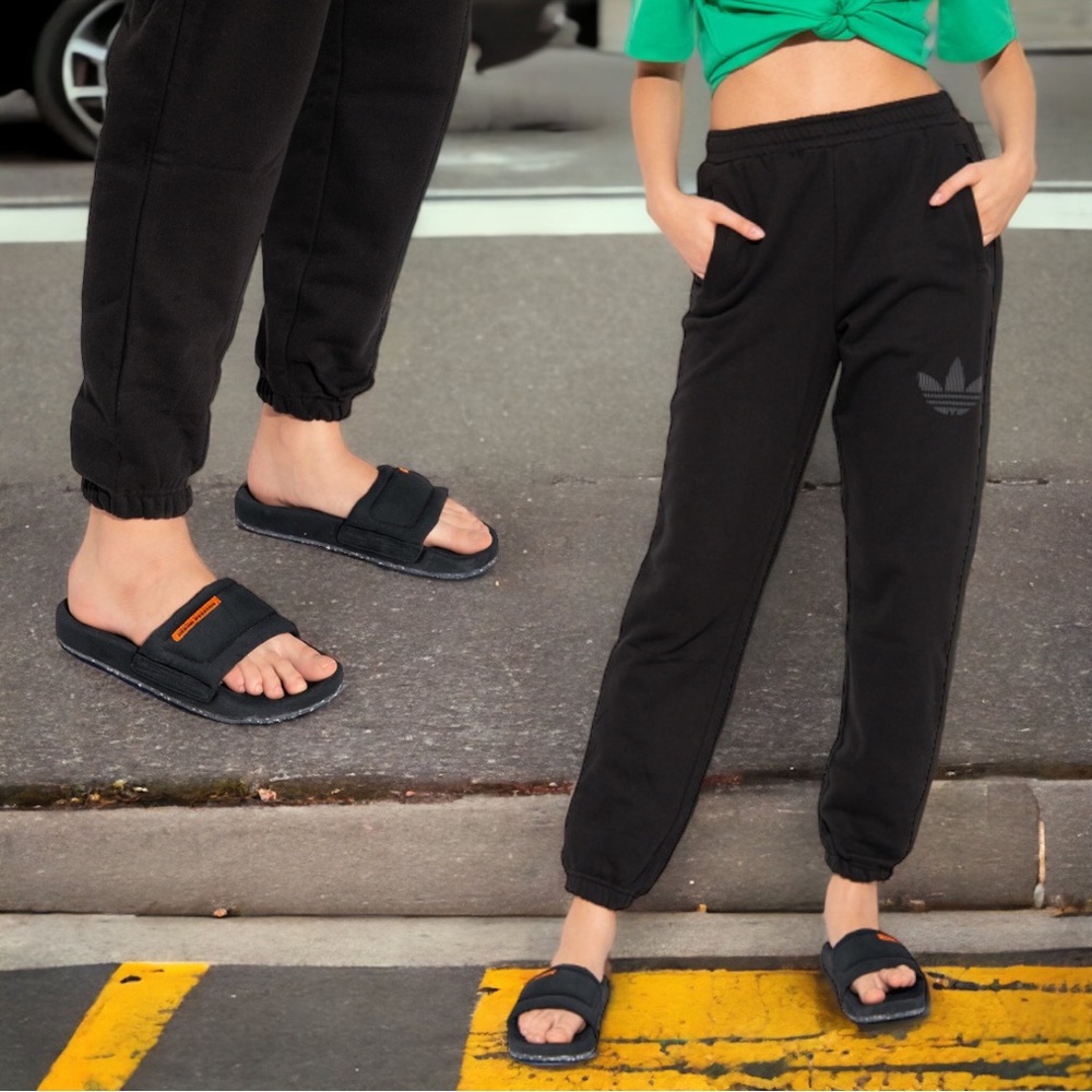 Heron Preston: Adjustable Logo Slides - Gender Neutral